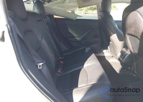 2018 Tesla Model 3 Long Range/Mid Range from USA, damaged, VIN 5YJ3E1EA3JF025113